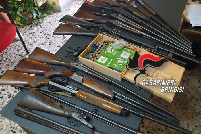 Latiano- Deteneva illegalmente 2 fucili di costruzione artigianale. Arrestato