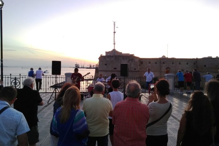 Taranto - "Concerti Lungo il Mare": quarto appuntamento con le esibizioni live