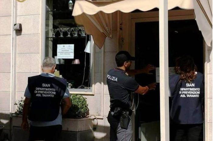 Taranto - Sequestrati 40 chili di prodotti ittici e alimentari e denunciata la titolare di un bar