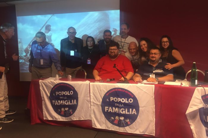 Taranto - Il Popolo della famiglia, una delegazione all'assemblea nazionale di Pomezia