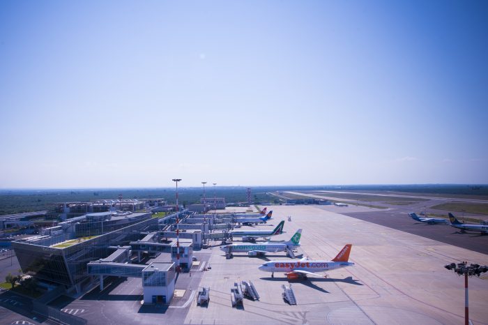 Bari - Aeroporti di Puglia: Transavia annuncia nuovo volo Bari - Parigi Orly