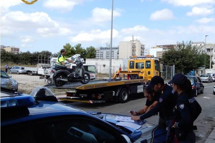 Taranto - Controlli di polizia in alcune officine abusive: sanzioni per 15 mila euro