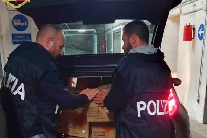 Taranto - Polizia sequestra oltre un quintale di fuochi pirotecnici illegali