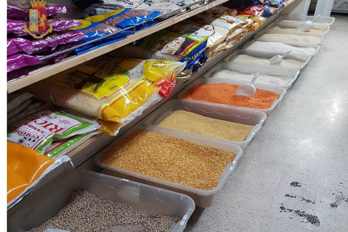 Taranto - Sequestrati oltre 130 chili di merce: sospesa l’attività di negozio alimentare