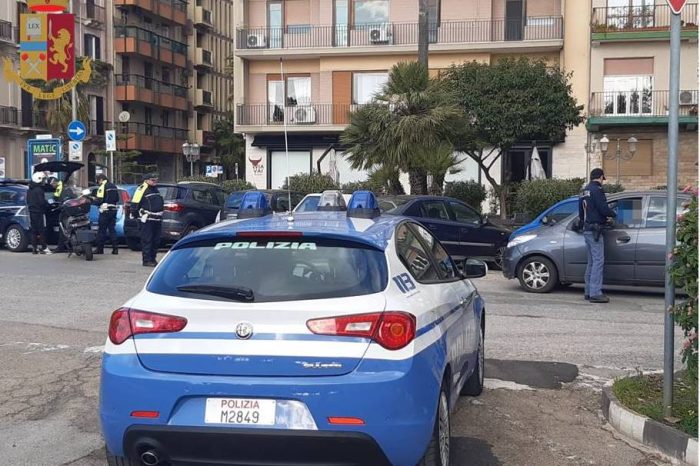 Taranto - Raffica di controlli in città con sequestri e denunce
