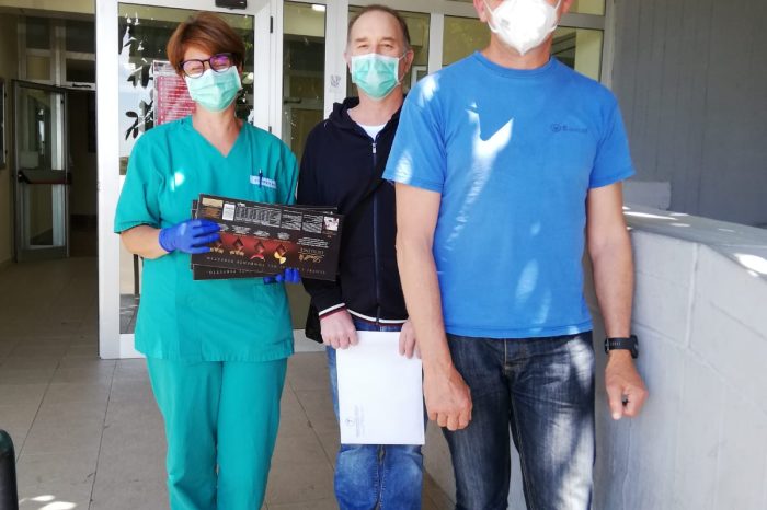 Taranto - Dimesso dopo 40 giorni dal "Moscati": lacrime di commozione per il paziente francese guarito dal covid