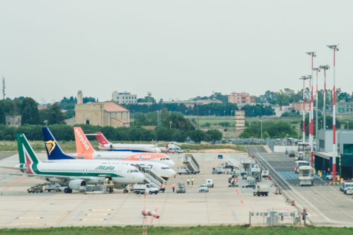 Brindisi: Alitalia riprende i voli a/r