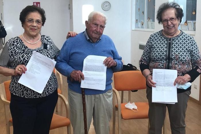 Gioia del Colle (Ba): Tre pensionati superano l'esame di terza media