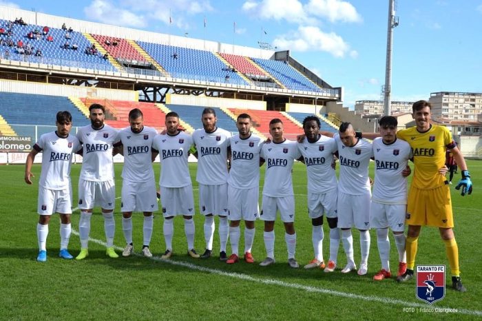 Taranto FC, Laterza convoca 23 calciatori per il derby contro il Brindisi
