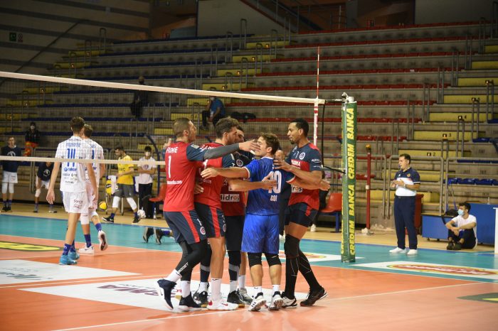Volley, la Prisma Taranto esordisce con una vittoria