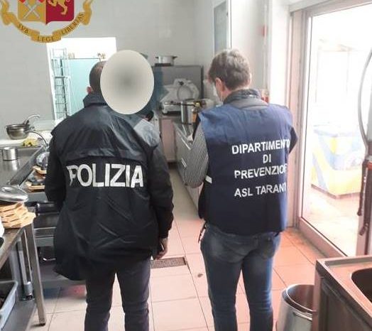 Taranto: Controlli della Polizia di Stato: chiuso ristorante cinese
