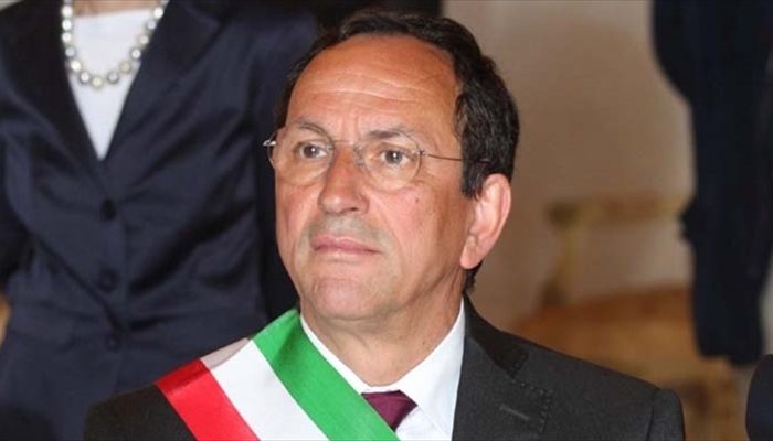 Martina Franca: il sindaco Ancona dispone la chiusura degli Istituti nei giorni previsti per la somministrazione del vaccino