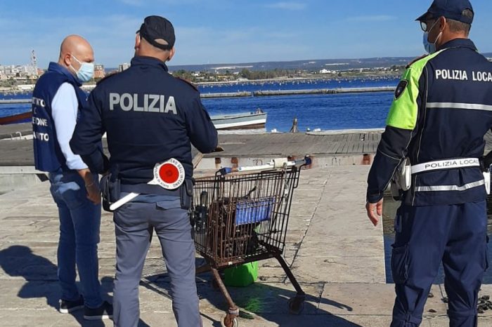 Taranto: Controlli in Città Vecchia: 60 kg di prodotti ittici sequestrati dalla Polizia di Stato