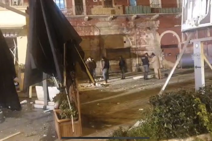 Taranto - Forte esplosione, non ci sono gravi feriti