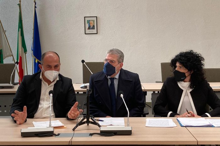 Ferretti (LEGA): "L'unanimità per la riapertura del Giudice di Pace a Manduria è una vittoria della Lega"