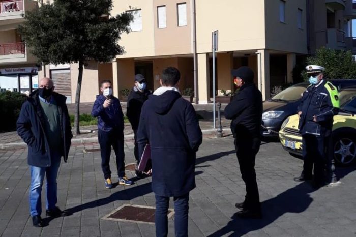 Taranto - Sopralluoghi ai quartieri Paolo VI e Salinella per incontrare i cittadini