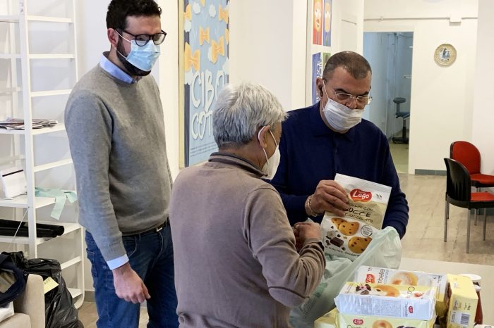 Il Comune di Taranto per i bisognosi con il  "Volontariato in Rete"