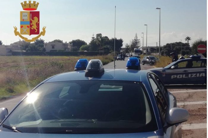 Taranto - Controlli della Polizia, arriva una raffica di denunce