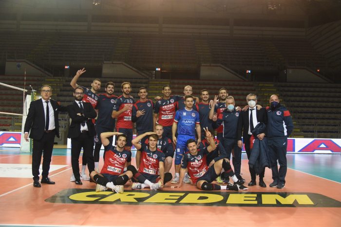 Volley - La Prisma Taranto supera Lagonegro e blinda la seconda posizione