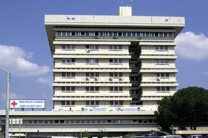 "Ecco come sono morti i nostri genitori negli ospedali di Taranto"