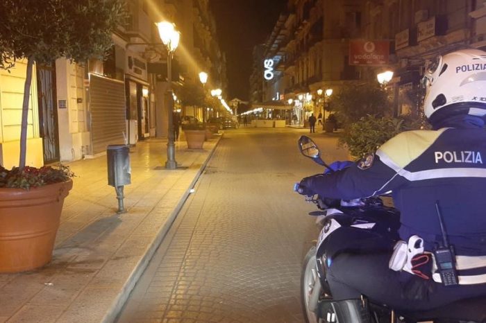 Taranto - Controlli della Polizia Locale per il rispetto delle norme anti-Covid