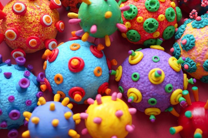 Coronavirus: 6.576 nuovi casi e 6 decessi