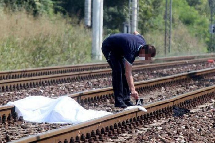 Tragedia sui binari della Lucera-Foggia, un uomo è stato investito da un treno