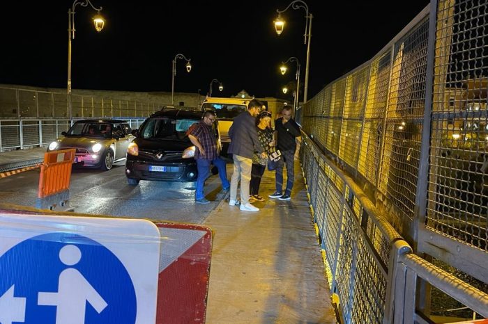 Taranto: sono partiti nella serata di ieri i lavori per il rifacimento dei marciapiedi del Ponte Girevole