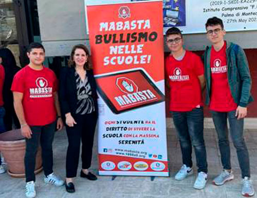 Da Lecce ad Agrigento: 11 scuole contro il bullismo insieme a Mabasta