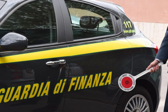 La Guardia di Finanza di Taranto sequestra 57 milioni di euro