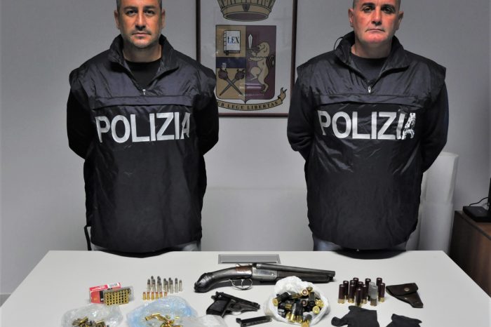 Taranto-Arrestato 63, deteneva armi e munizioni