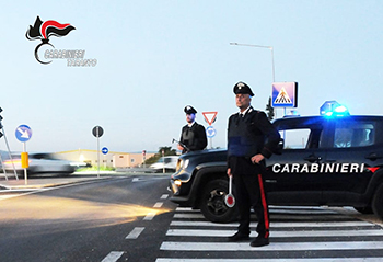Taranto - Arrestato dai Carabinieri un 56enne per violenza sessuale.
