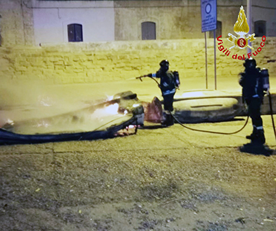 Lecce – Incendiata l’auto di un consigliere comunale di Gallipoli