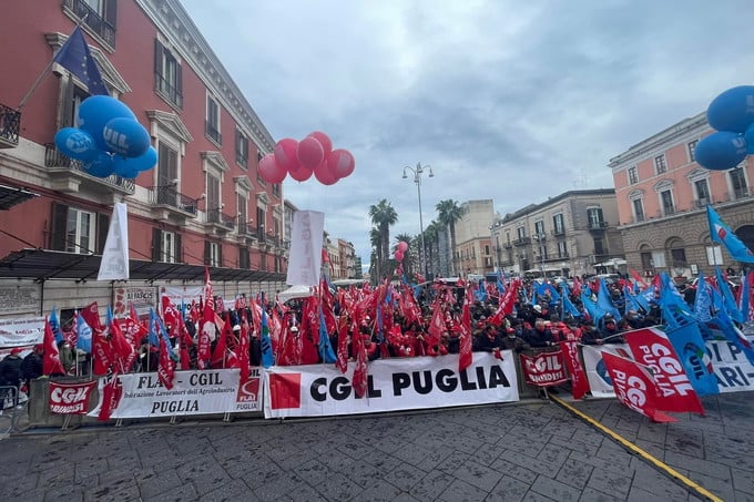 Bari - Sciopero Cgil contro il governo Meloni. Possibili disagi alla circolazione