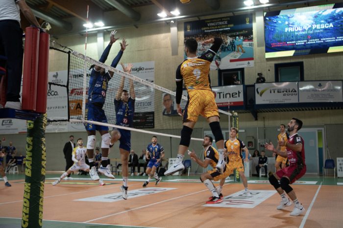 Bari - Volley, la Bbc vince a Prata