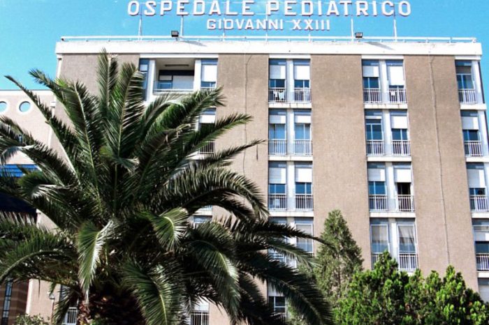 All'ospedale pediatrico Giovanni XXIII sospesa la cardiochirurgia