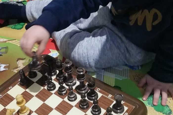 PUGLIA - L’antico gioco degli scacchi come strumento pedagogico.