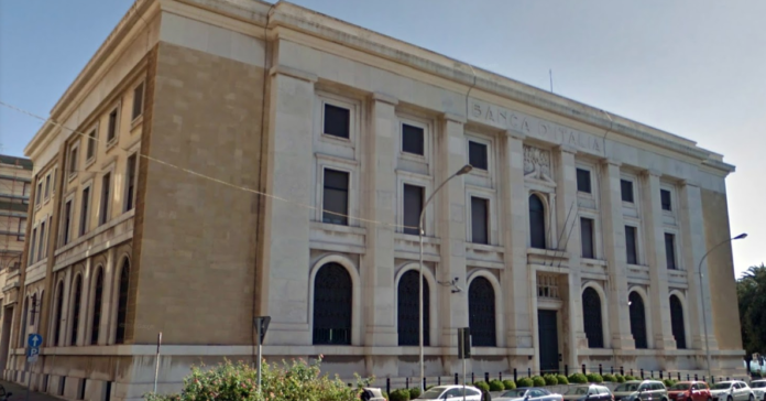 Taranto - Niente rimborsi per i professori pendolari, stop alle lezioni.