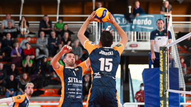 Kristian Gamba è il top scorer del match con 24 punti. Theo Lopes il miglior realizzatore per la Bcc. In doppia cifra anche gli schiacciatori di Cantù (Preti 15, Ottaviani 14), Tiozzo e Zamagni per Castellana (rispettivamente 12 e 10 punti).