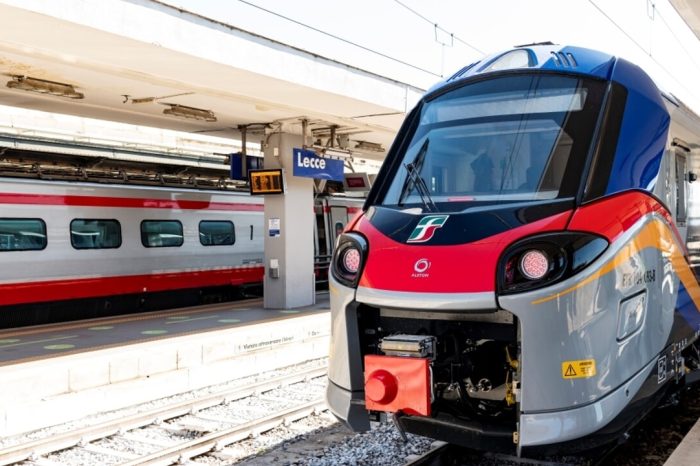 Arrestato un latitante sul treno Lecce-Bari