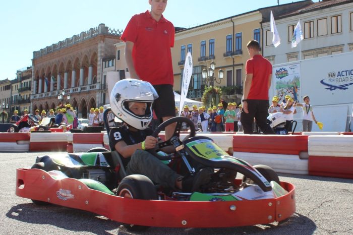 Karting in Piazza’ 2023 evento che ogni anno prevede solo nove selezionate tappe in Italia e Lecce è tra queste