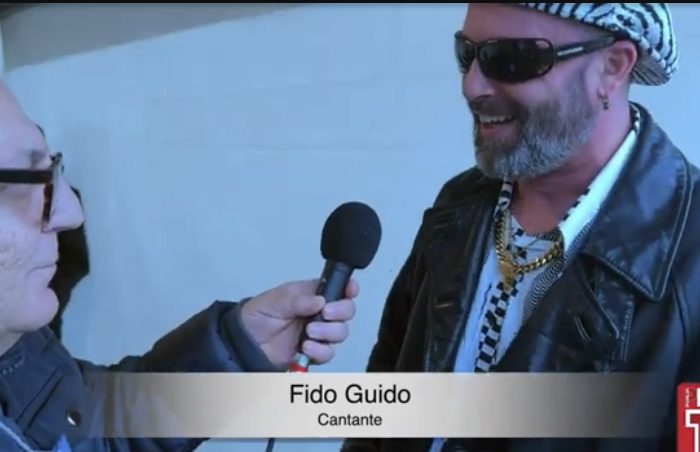 Fido Guido e il suo messaggio per Taranto (video)
