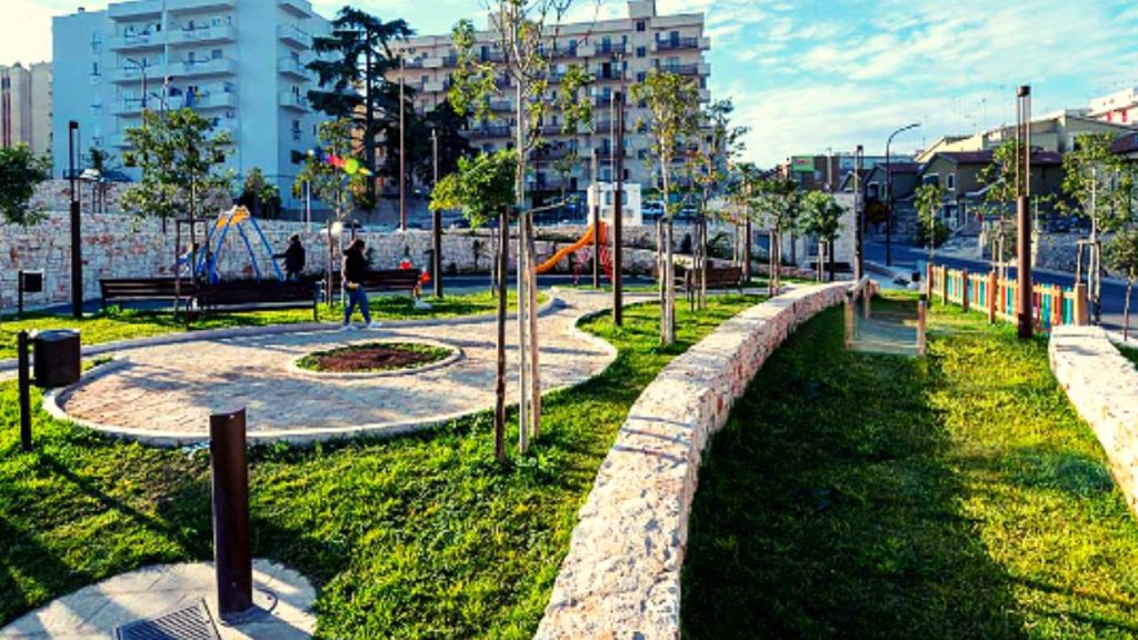 Il Parcheggio Via Pietro del Tocco in un'area nella quale dovvano avvenie delle palazzine in una situazione simile a Viale Stazione