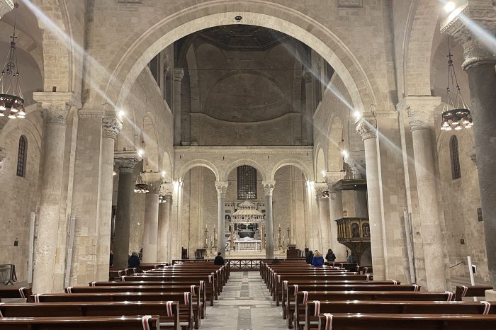 La Basilica di San Nicola a Bari: meta di pellegrinaggi dal mondo ortodosso e milioni di fedeli
