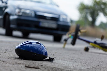 Tragedia in Puglia: ciclista 77enne ucciso da pirata della strada