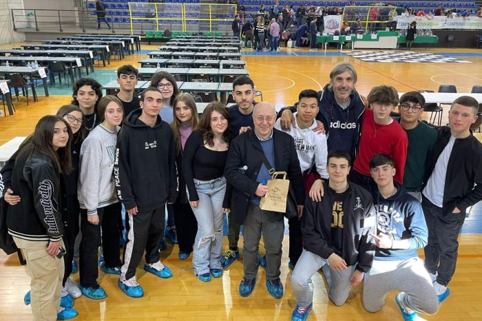 Grottaglie - Il Liceo Moscati alle finali nazionali del trofeo Scacchi a Scuola