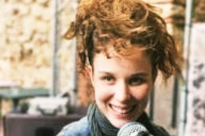 Frida Bollani Magoni incanterà Alberobello con un concerto emozionante di piano e voce