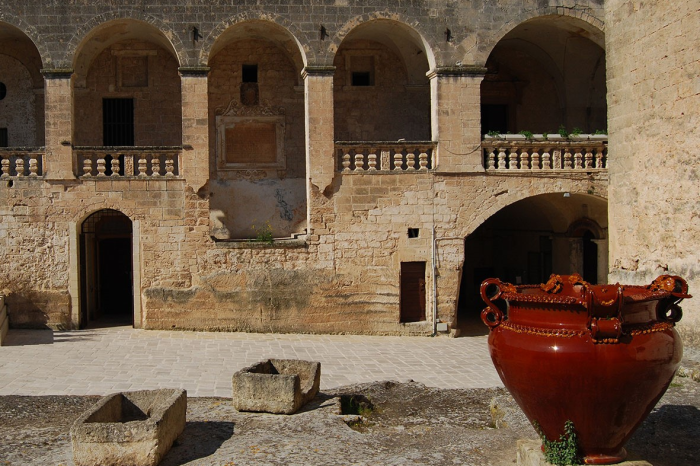 Grottaglie - Si inaugura la XXX edizione del Concorso di Ceramica Contemporanea "Mediterraneo"