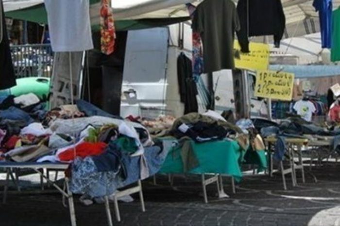 Martina Franca: domenica di shopping nel mercato non alimentare