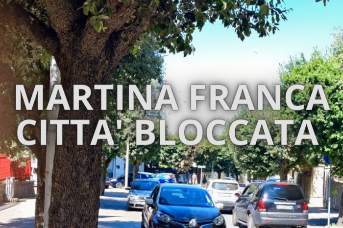 Mega Store a Martina Franca: Città bloccata con sottofondo di clacson